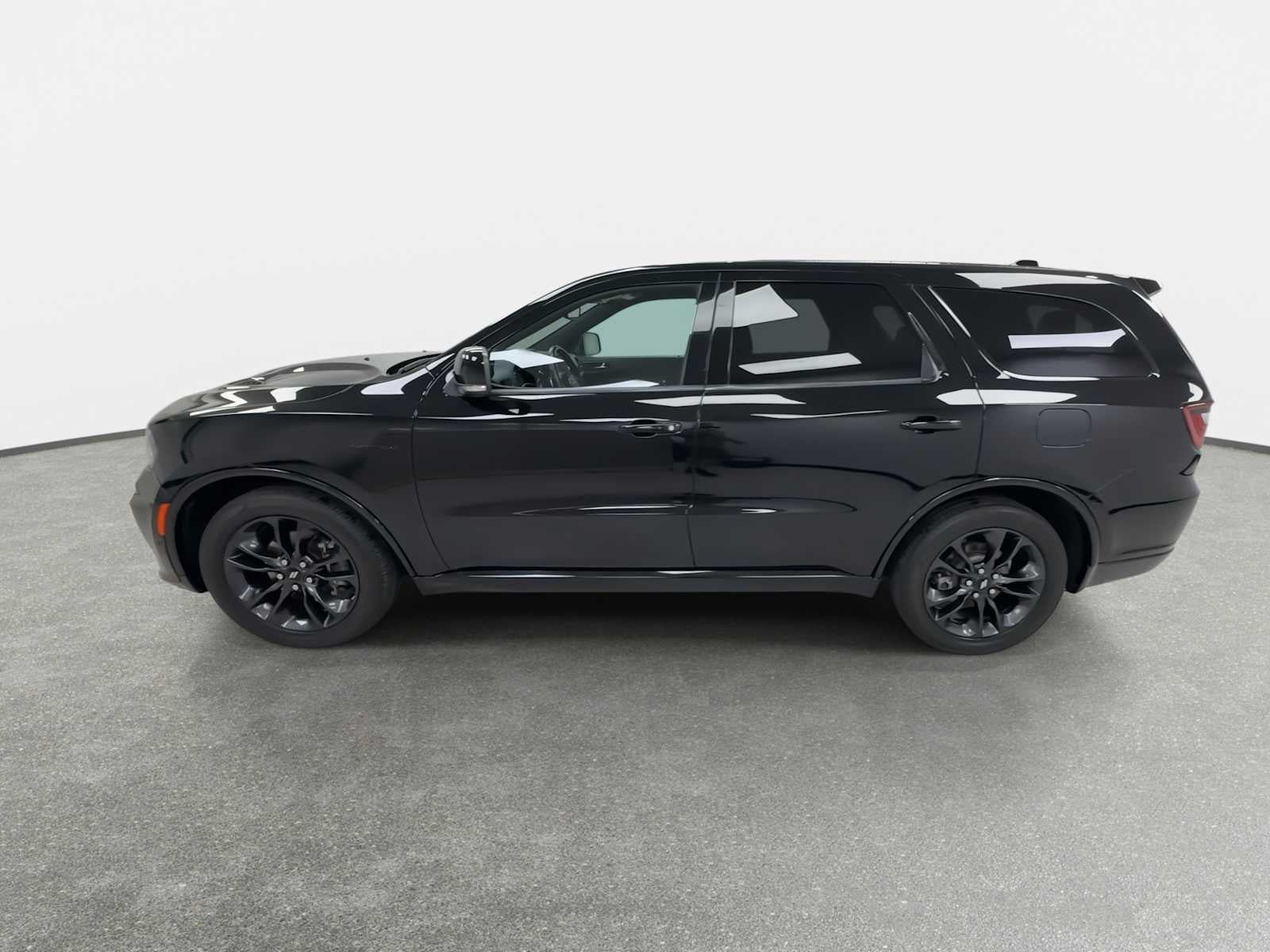 Used 2022 Dodge Durango R/T w/ Blacktop Package AWD/4WD image 5