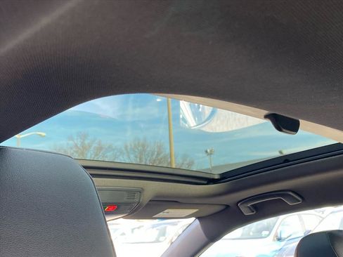 Certified 2023 Volkswagen Jetta GLI Autobahn image 23