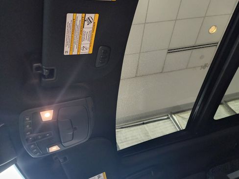 Used 2020 Ford Expedition Max XLT w/ Equipment Group 202A image 21