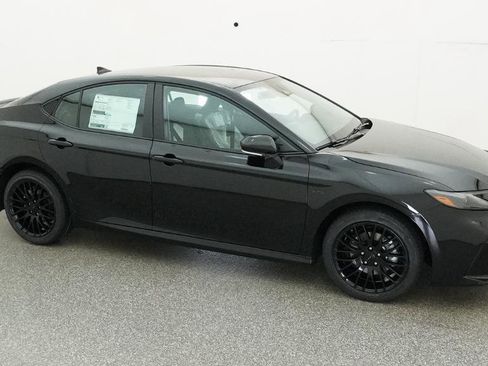 New 2026 Toyota Camry LE FWD image 15