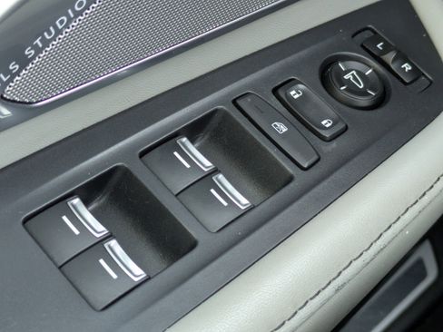 Used 2019 Acura RDX FWD w/ Advance Package image 24