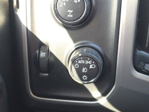 Used 2018 GMC Sierra 1500 SLT w/ SLT Premium Package image 27