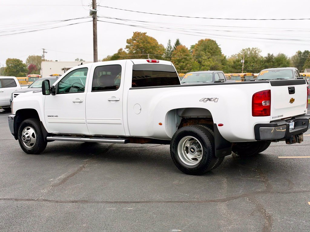 Used 2014 Chevrolet Silverado 3500 LTZ w/ LTZ Plus Package AWD/4WD image 11