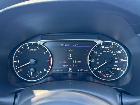 Used 2025 Nissan Altima 2.5 SV image 41