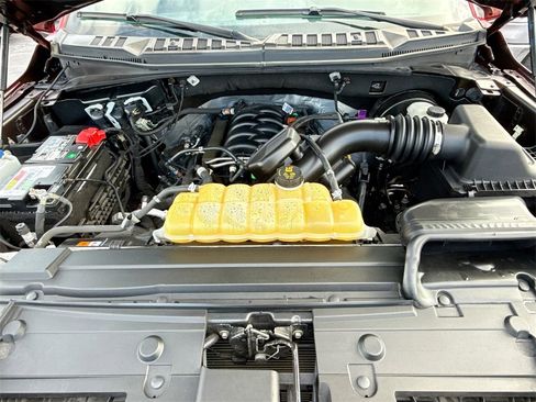 Used 2020 Ford F150 Lariat w/ Equipment Group 502A Luxury image 34