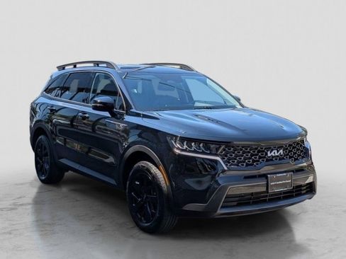 Certified 2023 Kia Sorento S AWD/4WD image 4
