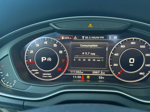 Used 2018 Audi Q5 Prestige w/ Prestige Package image 17