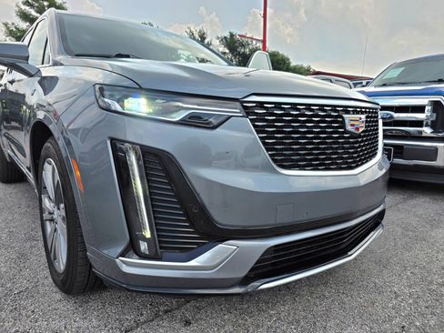 Used 2022 Cadillac XT6 Premium Luxury FWD image 10