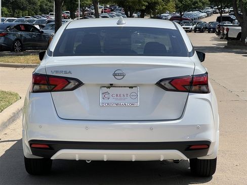 New 2025 Nissan Versa SV w/ Trunk Package image 5
