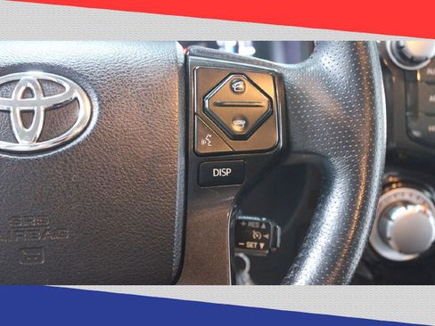 Used 2015 Toyota 4Runner Trail image 17