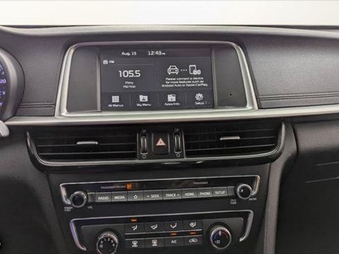 Used 2020 Kia Optima LX FWD image 22