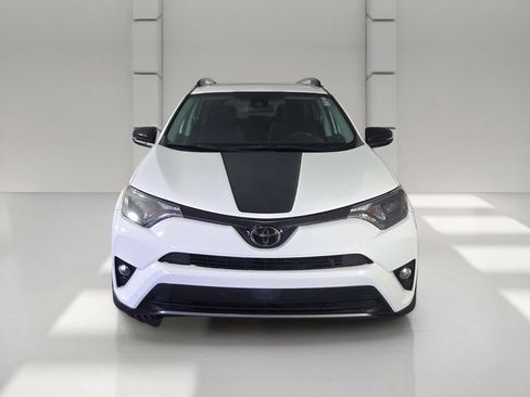 Used 2018 Toyota RAV4 Adventure w/ Cold Weather Package AWD/4WD image 3