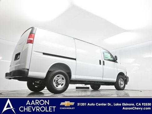 New 2026 Chevrolet Express 2500 w/ Driver Convenience Package RWD image 58