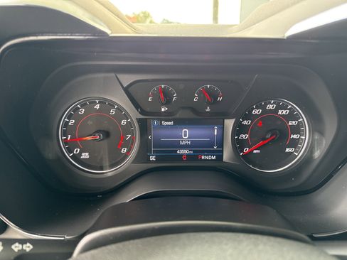 Used 2022 Chevrolet Camaro LT image 20