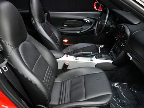 Used 2003 Porsche 911 Targa RWD image 50