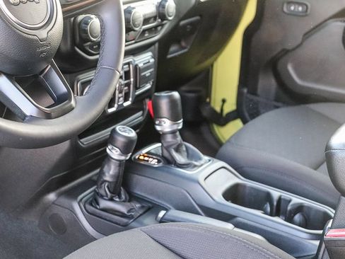 Used 2023 Jeep Wrangler Unlimited Sport AWD/4WD image 24