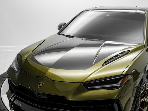 Used 2023 Lamborghini Urus Performante AWD/4WD image 61