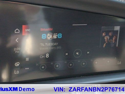 Used 2023 Alfa Romeo Giulia Veloce image 27