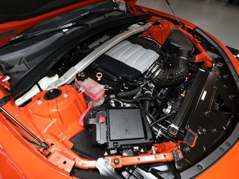 Used 2020 Chevrolet Camaro SS image 86