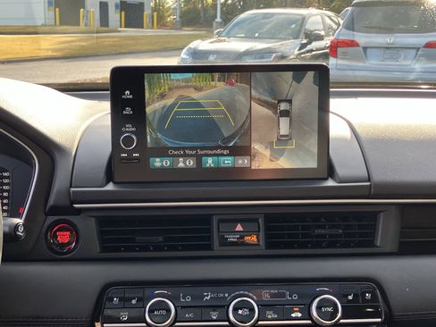 Used 2025 Honda Pilot Elite image 28