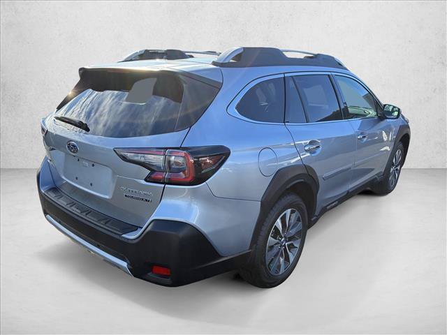 Used 2025 Subaru Outback Touring XT AWD/4WD image 5