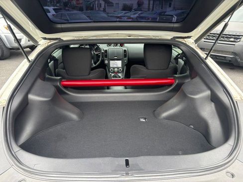 Used 2012 Nissan 370Z Touring w/ Sport Pkg image 18