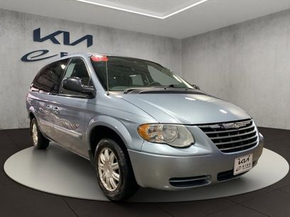 Used 2005 Chrysler Town & Country Touring