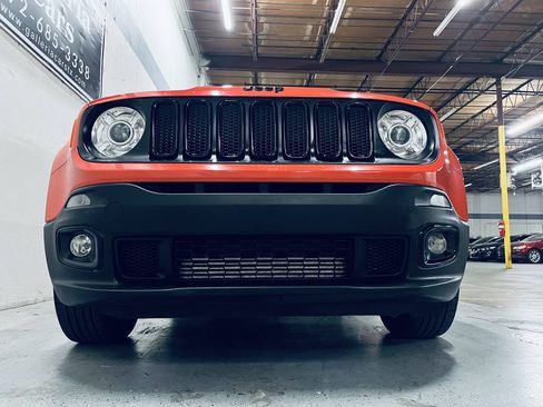 Used 2017 Jeep Renegade Altitude w/ Safety & Security Group FWD image 13