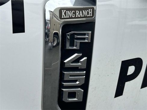 Used 2021 Ford F450 King Ranch w/ King Ranch Ultimate Package image 9