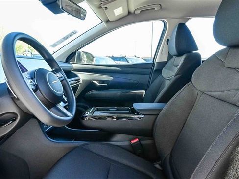 New 2026 Hyundai Tucson Blue SE image 21