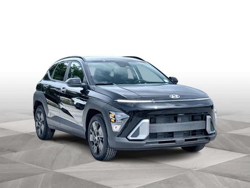 New 2027 Hyundai Kona SEL Sport FWD image 2