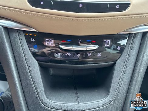 Used 2020 Cadillac XT5 Sportv w/ Platinum Package AWD/4WD image 5