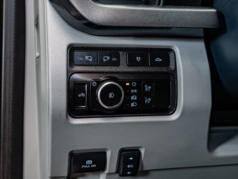 Used 2023 Ford F350 Limited w/ FX4 Off-Road Package image 20