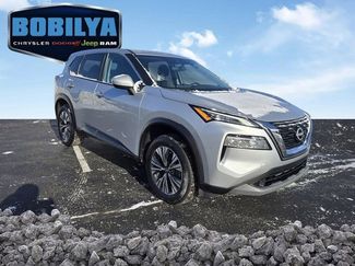 Used 2023 Nissan Rogue SV video 2