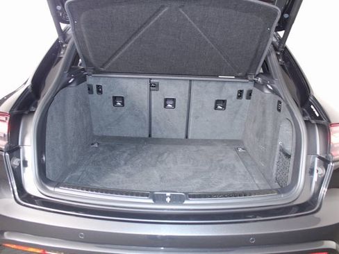 Used 2024 Porsche Macan GTS image 24