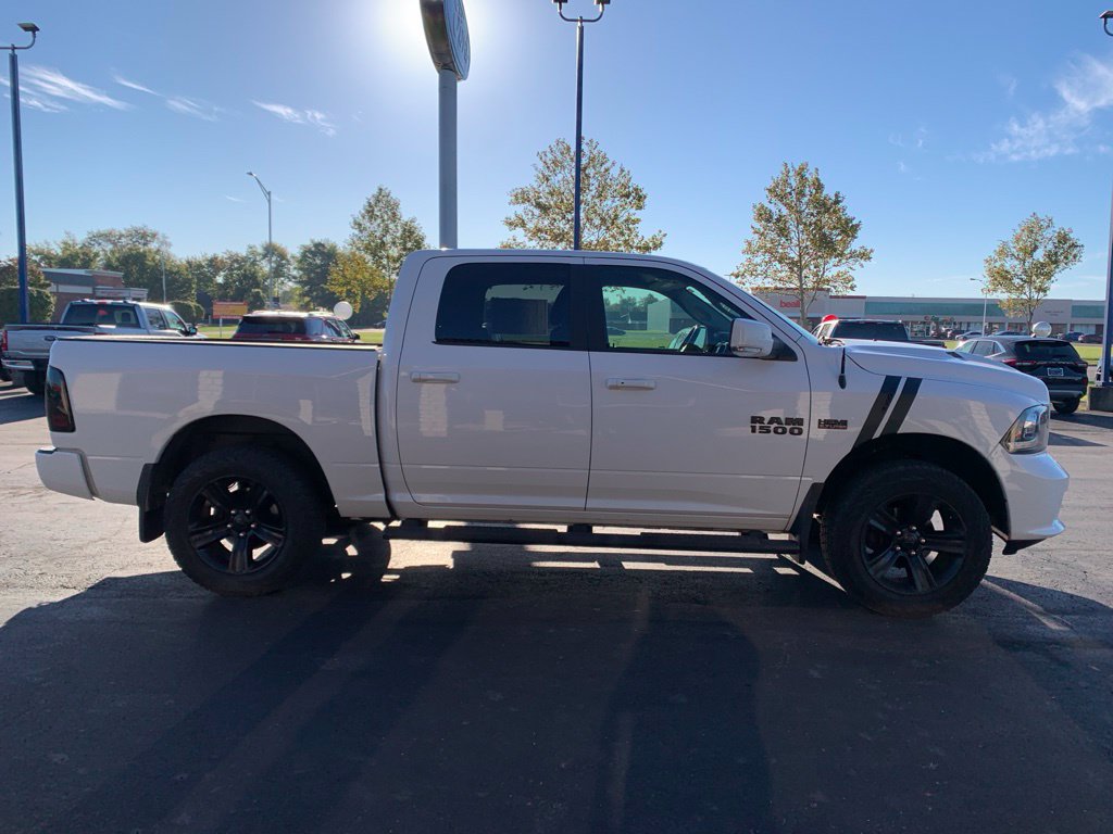 Used 2018 RAM 1500 Sport w/ Sport Premium Group AWD/4WD image 2