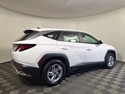 Used 2026 Hyundai Tucson SE FWD image 5