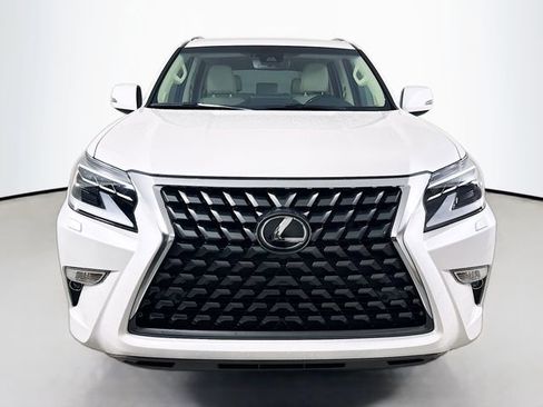 Used 2023 Lexus GX 460 Premium w/ Premium Plus Package AWD/4WD image 2