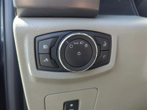 Used 2017 Ford F150 XLT w/ Equipment Group 302A Luxury image 28