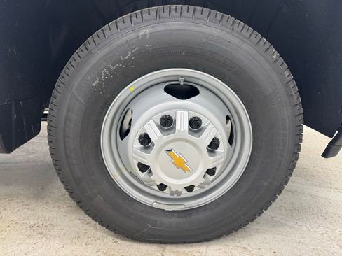 New 2026 Chevrolet Express 3500 w/ Power Convenience Package RWD image 35