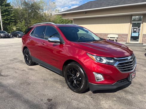 Used 2019 Chevrolet Equinox Premier FWD image 1
