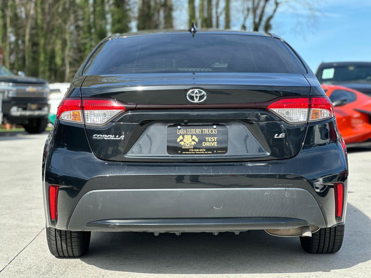Used 2020 Toyota Corolla LE FWD image 6