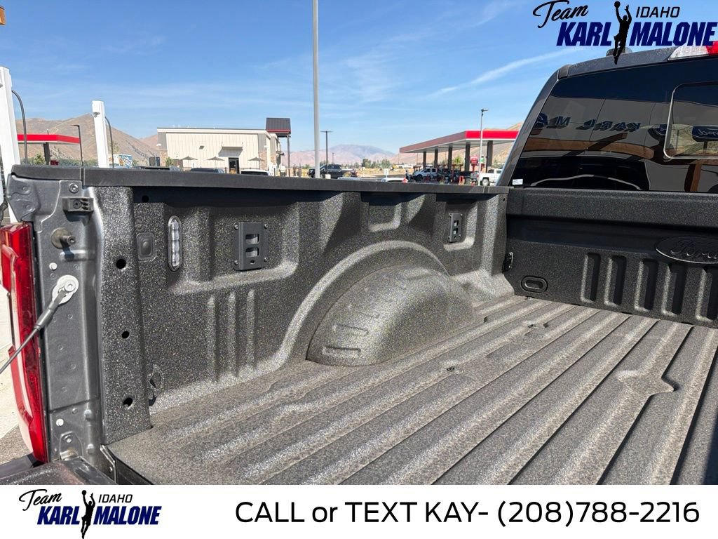 New 2026 Ford F350 Lariat w/ Tremor Off-Road Package AWD/4WD image 12
