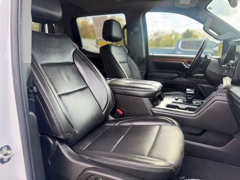 Used 2022 GMC Sierra 1500 Denali AWD/4WD image 11