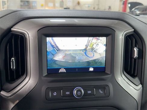 Used 2021 Chevrolet Silverado 1500 Custom image 23