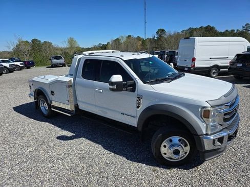 Used 2022 Ford F450 Lariat w/ Lariat Value Package image 2
