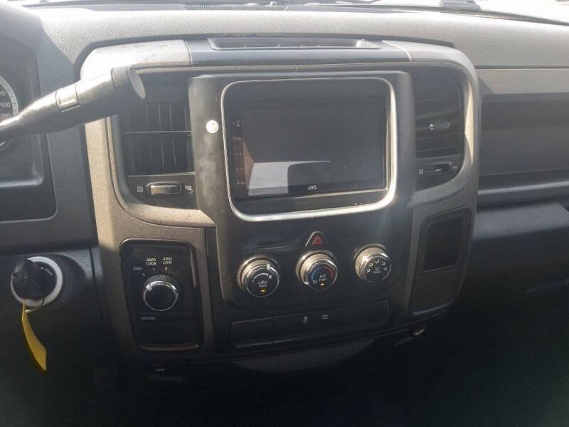 Used 2013 RAM 1500 Express AWD/4WD image 11