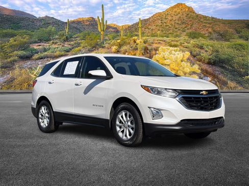 Used 2019 Chevrolet Equinox LT image 2