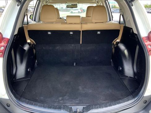Used 2014 Toyota RAV4 Limited w/ Technology Package image 34
