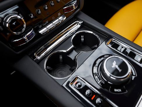 Used 2025 Rolls-Royce Ghost Black Badge image 68